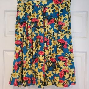 Lularoe Madison skirt size medium